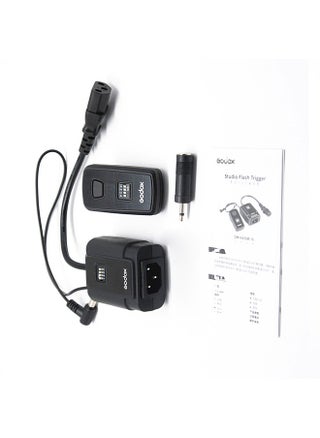 Flash Trigger 16 Channel Studio Wireless Remote Transmitter & Receiver - pzsku/ZEBF169C0DAAC43283EE8Z/45/_/1694746024/78c2903f-e9a6-48b2-9866-77f91a75d9a1