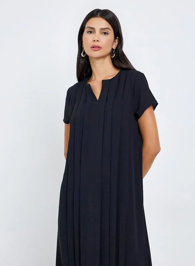 Amirah Amirah Notch Neck Pleated Detail Jalabiya