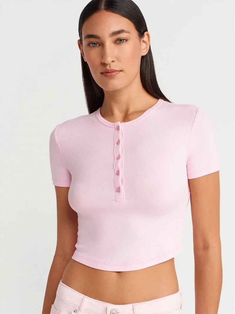 ديلفين Dilvin Slim Fit Crop Blouse With Buttons