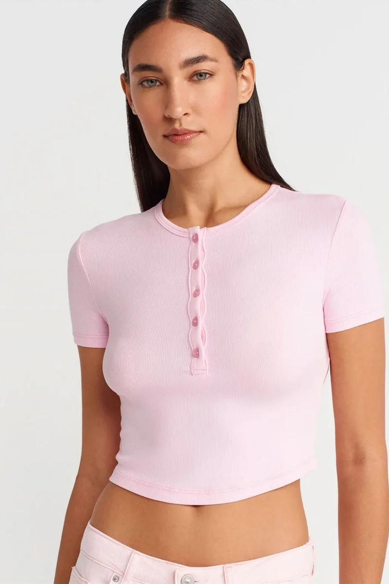 DILVIN Slim Fit Crop Blouse With Buttons