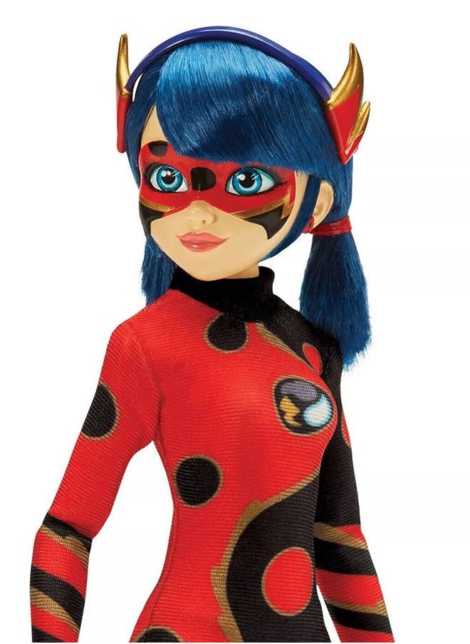 Miraculous - Miraculous Heroez Fashion Doll - Dragon Bug (Lady Bug) - Image 1