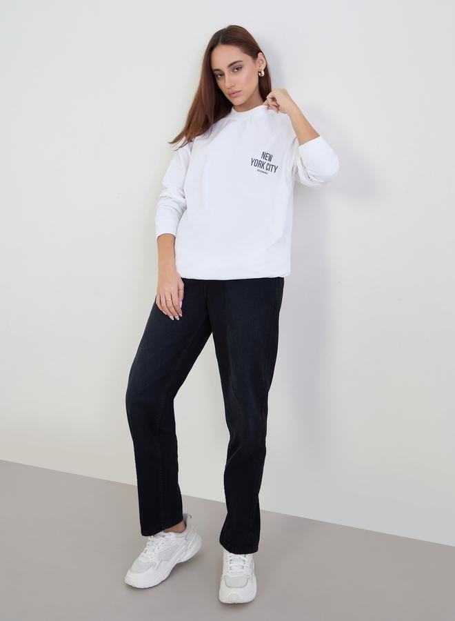 Styli White Graphic Print Oversized Sweatshirt - Image 2