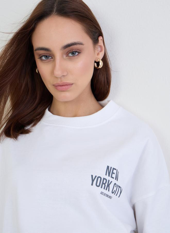 Styli White Graphic Print Oversized Sweatshirt - Image 4