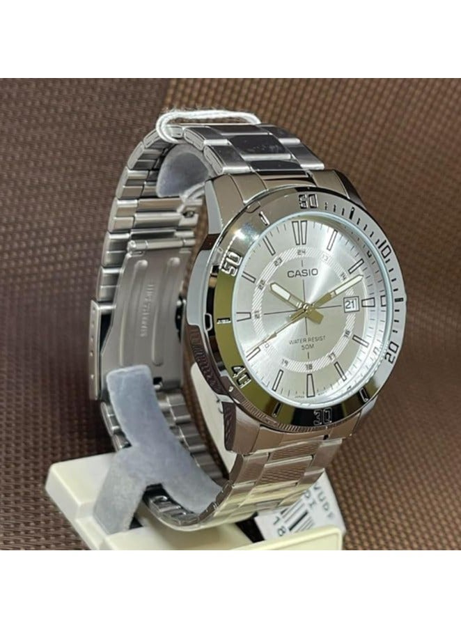 كاسيو ساعة كاسيو للرجال انالوج كوارتز ستانلس ستيل بمينا بيضاء MTP-VD01D-7CVUDF - Image 3