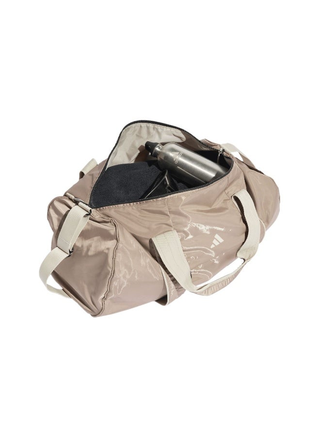 أديداس حقيبة يوغا دافل بنية للتدريب للنساء