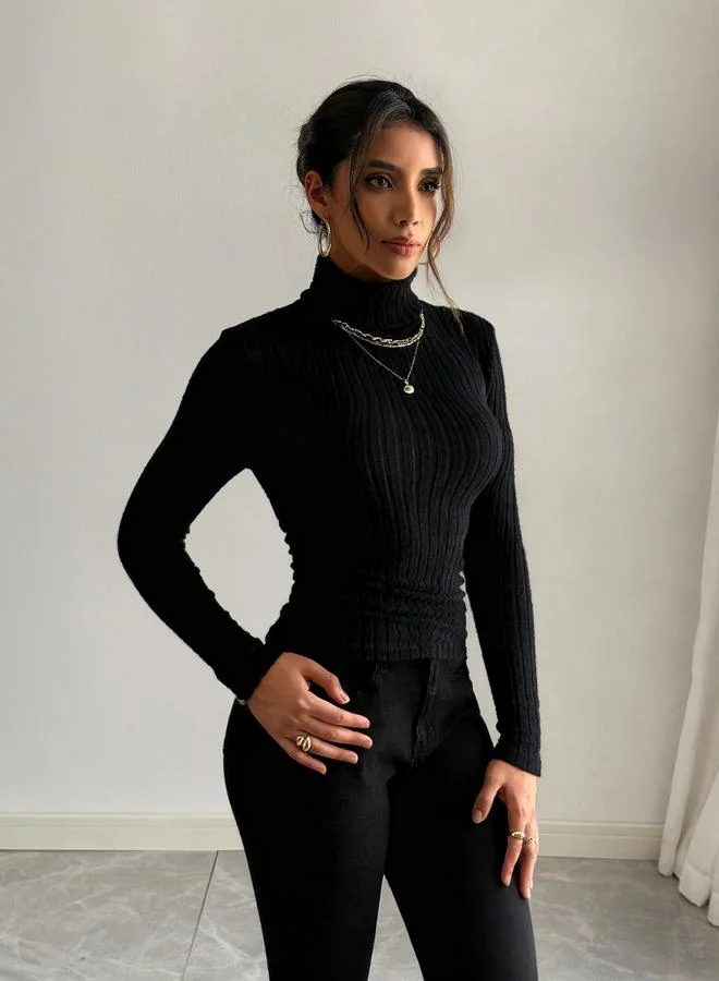 تايك تو بلوزة مضلعة بياقة عالية