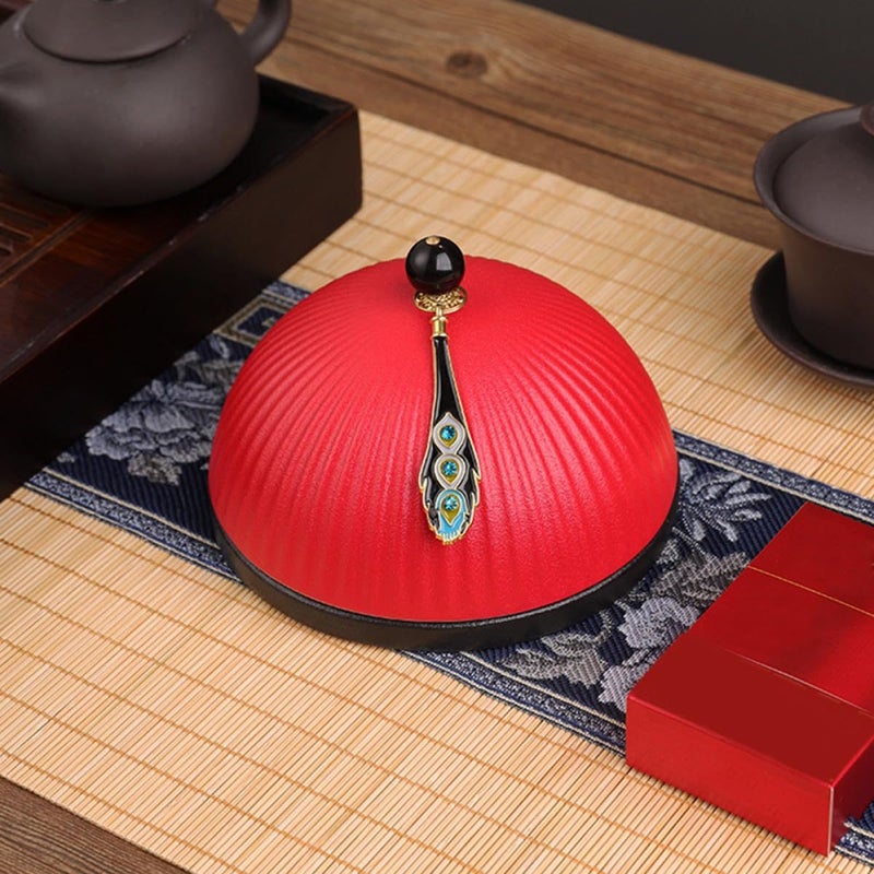 Official Hat Shaped Porcelain Ashtray With Lid Creative Windproof Cigarette Ash Holder For Office Living Room Decoration 1pcs Red Antique Style - Image 4