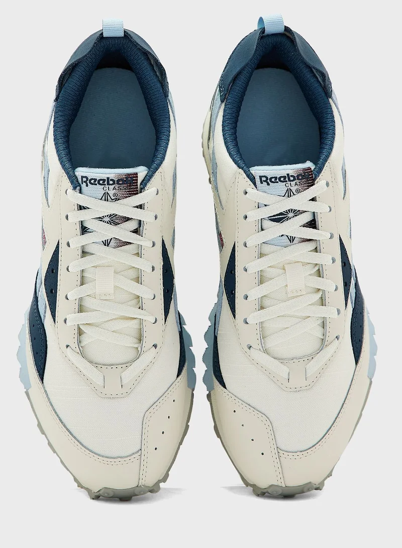 Reebok Lx2200