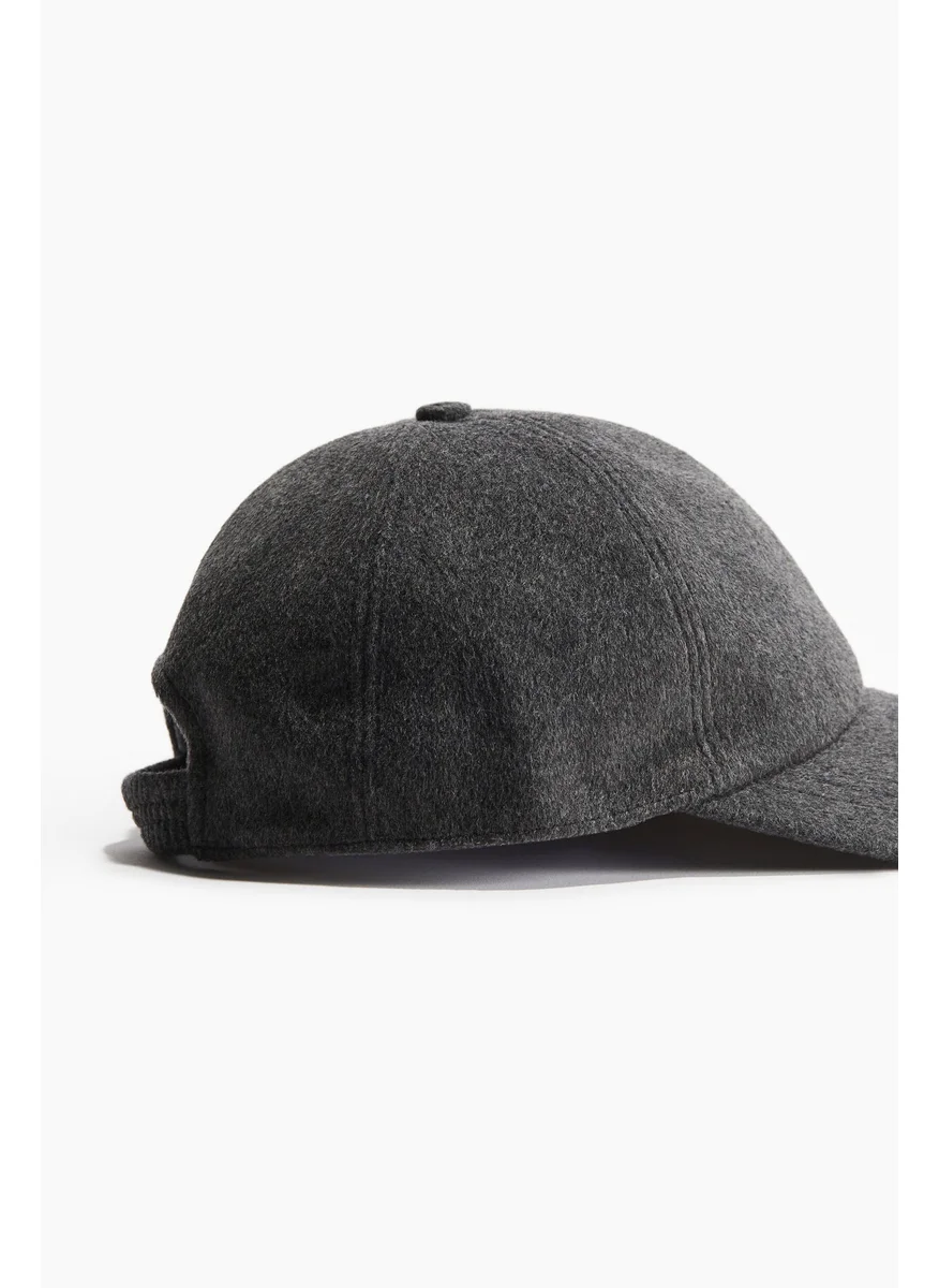 H&M Wool-Blend Cap