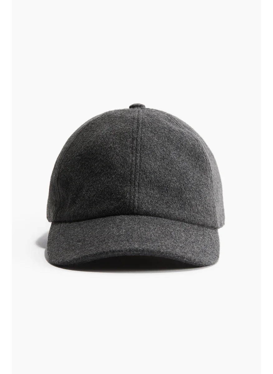 H&M Wool-Blend Cap