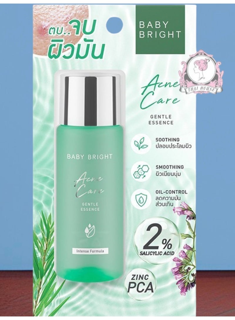 بيبي برايت إيسنس جنتل لعلاج حب الشباب من بيبي برايت 35 مل  تركيبة مبتكرة بلطف لكنها فعّالة غنية بمزيج قوي من بيوفينس  فيتامين ب 3  وزنك  التي توفر تأثيرات مهدئة للبشرة وتساعد على تنظيم إفراز الزيوت الزائدة مدعّم بـ زيت شجرة الشاي وحمض الساليسيليك لتقليص المسام وتهدئة البشرة المعرضة للحبوب، مع تقشير لطيف لإزالة الخلايا الميتة وتجديد سطح البشرة  كما يساعد على تعزيز حاجز البشرة ليكشف عن بشرة نقية  مشرقة وخالية من الشوائب مع الاستخدام المنتظم - Image 1