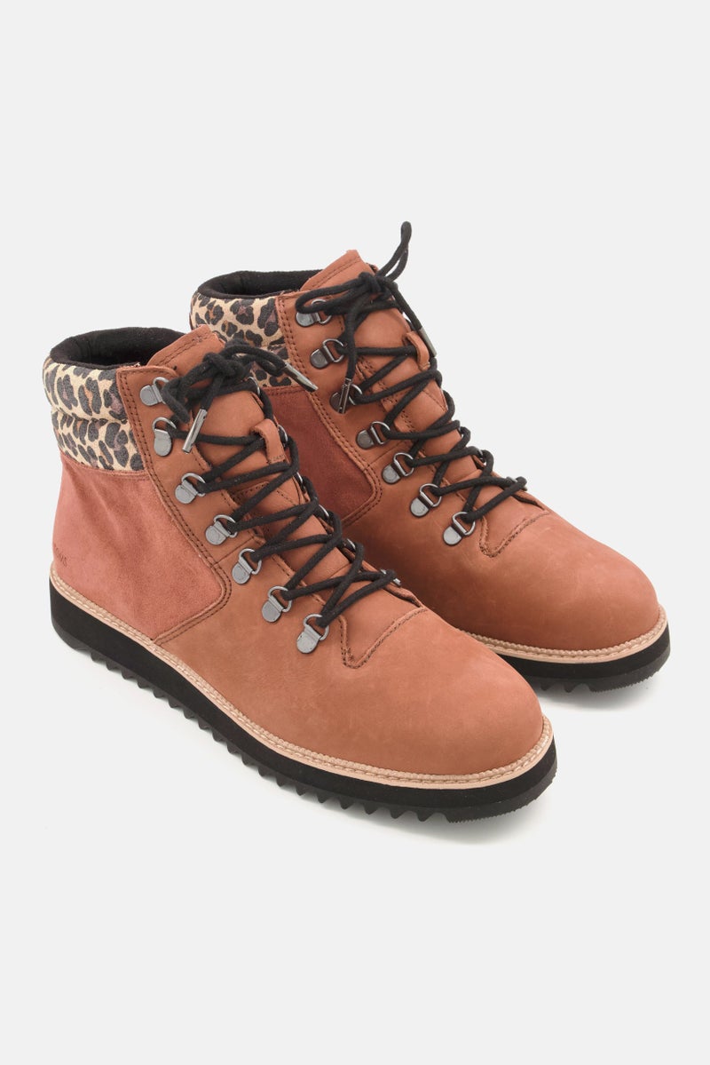 TOMS Women Mojave Lace Up Ankle Boots, Brown Combo - Image 1