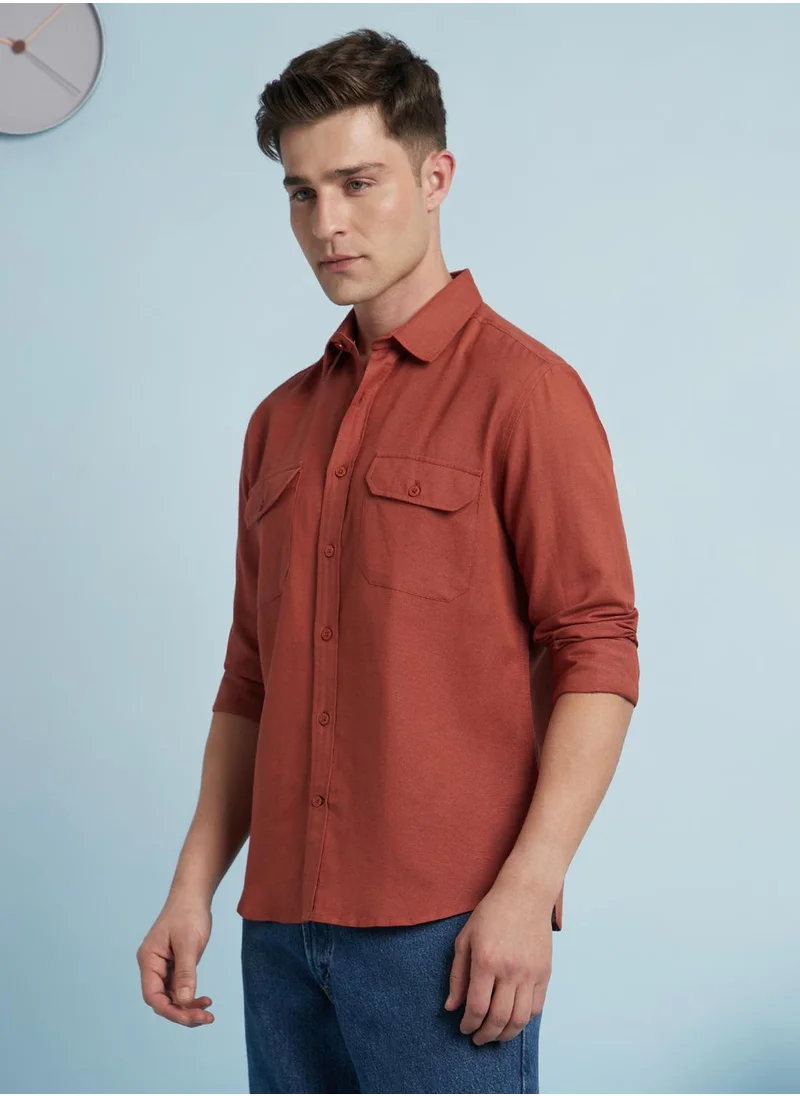 دينيس لينغو Men's Rust Cotton Blend Solid Regular Fit Shirt