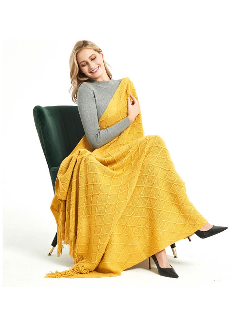 Sharpdo بطانية محبوكة خفيفة الوزن، شال صيفي شرابة، لون سادة، 127*172 سم، مكتب، مكيف، بطانية أريكة - Image 1