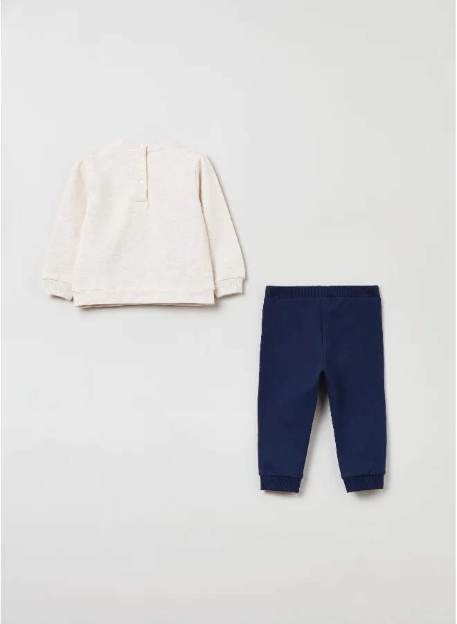 او في اس Plush jogging set with rabbit patch