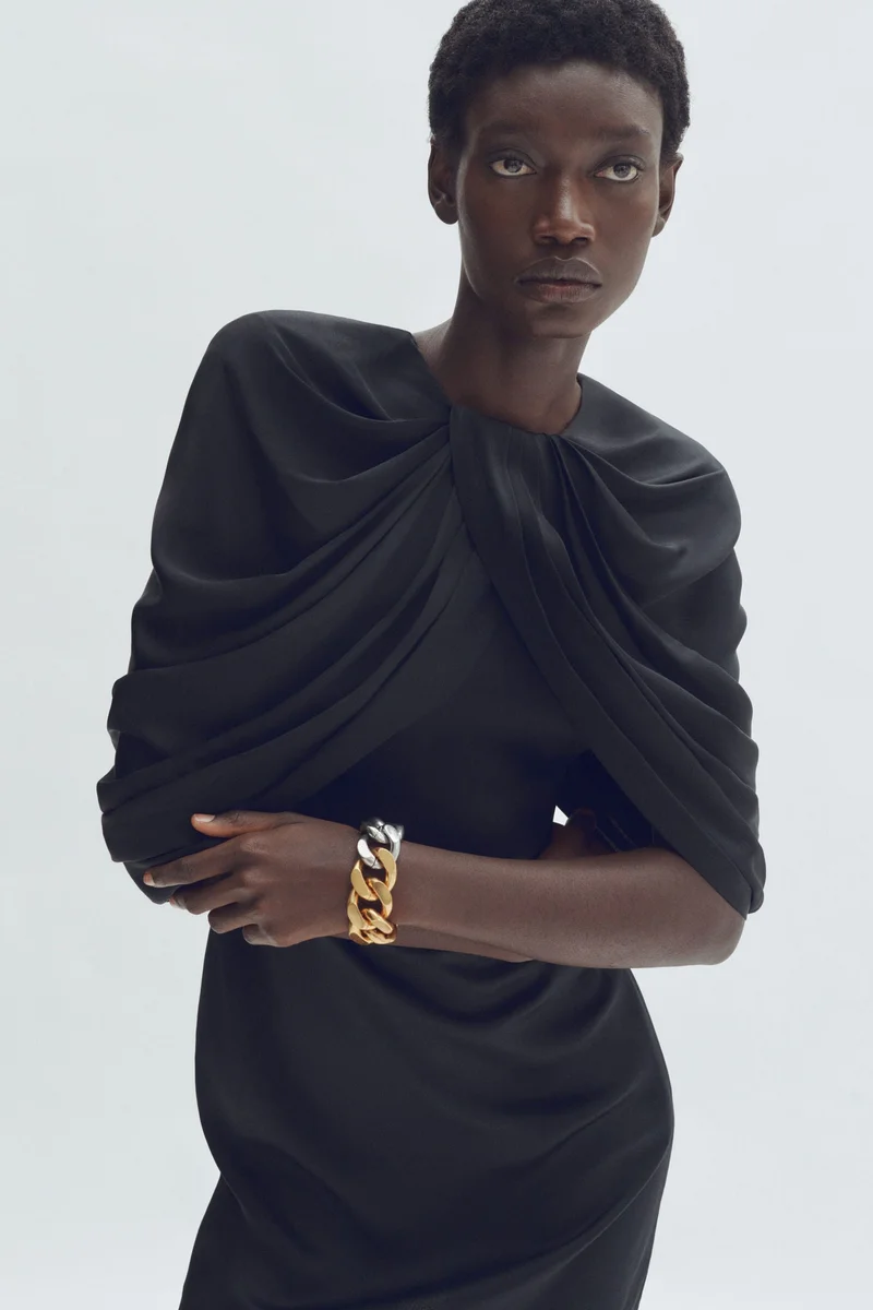 اتش اند ام سوار بلونين