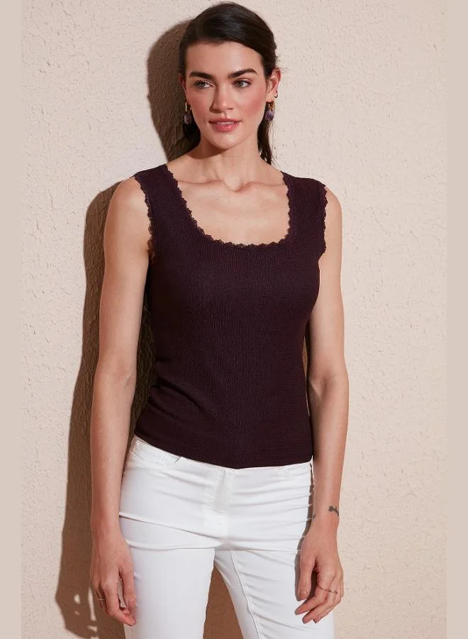 Lela Lela Slim Fit Thick Strap Lace Square Neck Crinkle Tank Top Women's Tank Top 5864979