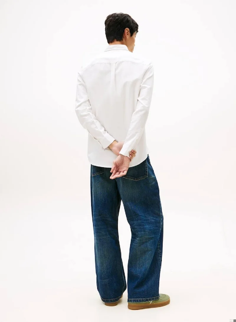 تومي جينز قميص أكسفور بقصّة عادية بأزرار