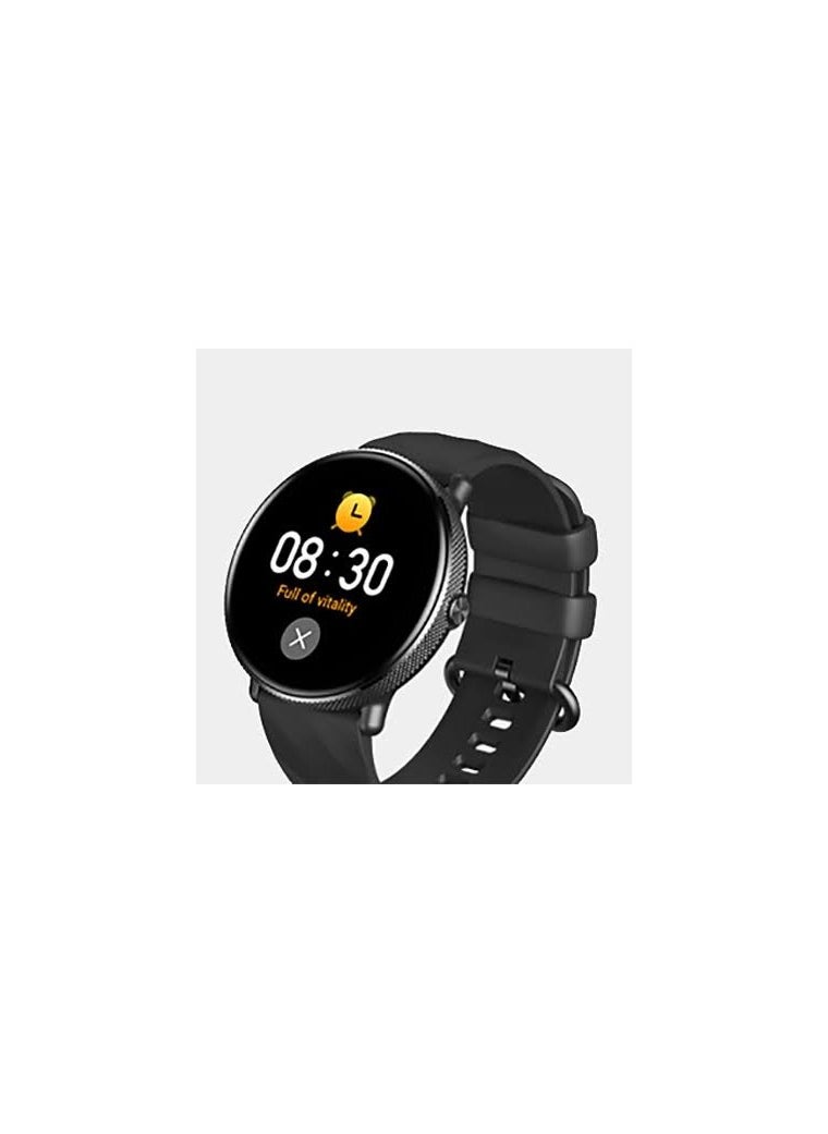 Zeblaze - Zeblaze GTR 3 Pro smart watch. Here are some details mentioned on the box:  Zeblaze GTR 3 Pro.  Screen: Ultra HD AMOLED Display.  Call features: It can answer or make calls.  Health management: 24-hour health monitoring. 5. Multiple sports modes: Supports a variety of sports modes. 6. Design: Fashionable circular design appears, displaying time, date and health information such as heart rate and calories - Image 1
