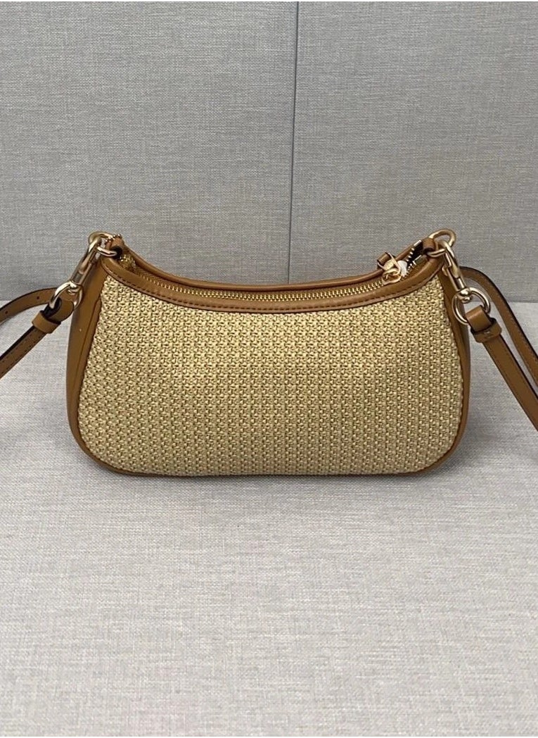 Coach Outlet Teri Shoulder Bag In Signature