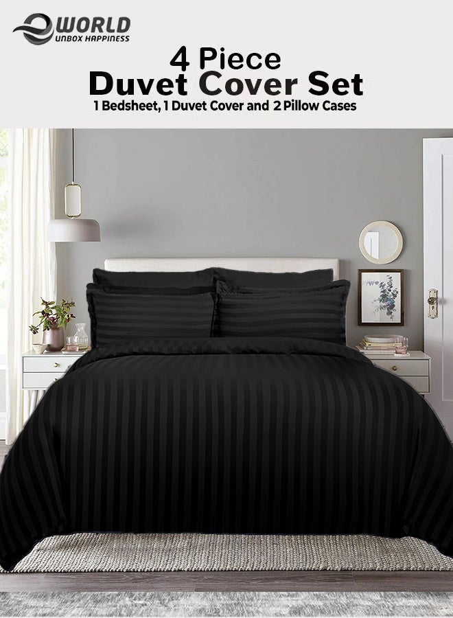 إي وورلد طقم لحاف مخطط فاخر لكل المواسم – طقم 4 قطع باللون أسود | حجم كينغ 220×240 سم | فائق النعومة، مقاوم للتجاعيد ومصنوع في دبي | يشمل غطاء لحاف، ملاءة مطاطية (200×200 سم) و2 كيس وسادة (50×70 سم) - Image 1