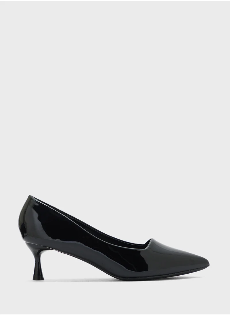 ايلا Essential Classic Patent Pump