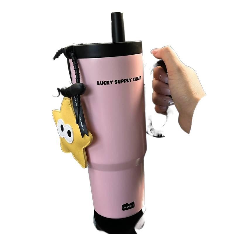 كوب قهوة بمقبض وغطاء بشفاط من ستانلس ستيل ومناسب لحامل الأكواب، 720 ml مع غطاء بقشة مع مقبض من الستانلس ستيل - Image 1