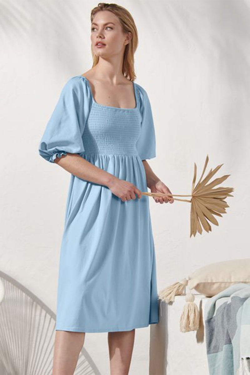 Tchibo فستان ميدي مجعد للنساء، أزرق فاتح - Image 1