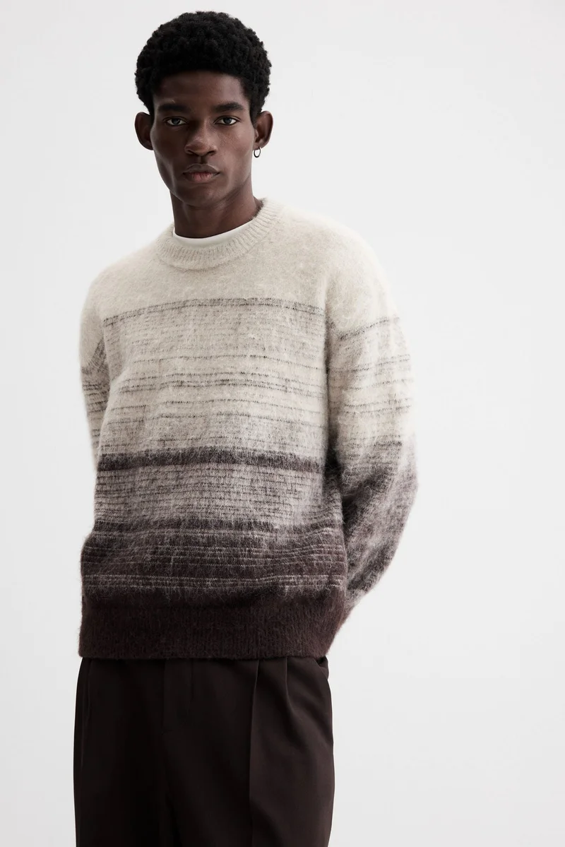 اتش اند ام كنزة ناعمة بقصة فضفاضة