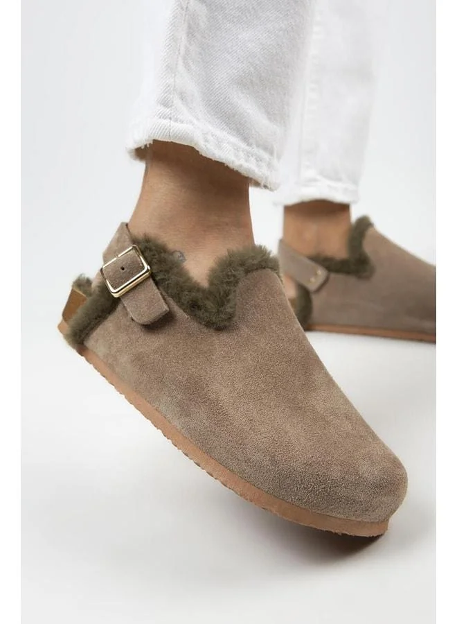 Holly Fur Women's Genuine Leather Belted Buckle Vizon-Khaki Sandal.
