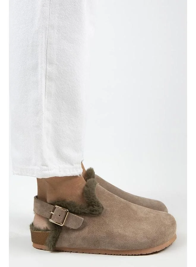 Manijero  Holly Fur Women's Genuine Leather Belted Buckle Vizon-Khaki Sandal. for Women | Best Price UAE
