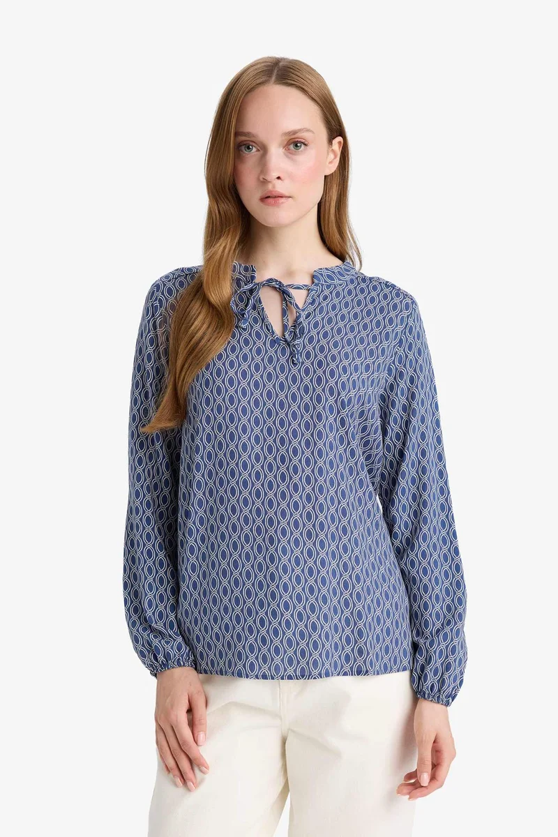 ديفاكتو Regular Fit Crew Neck Printed Long Sleeve Blouse