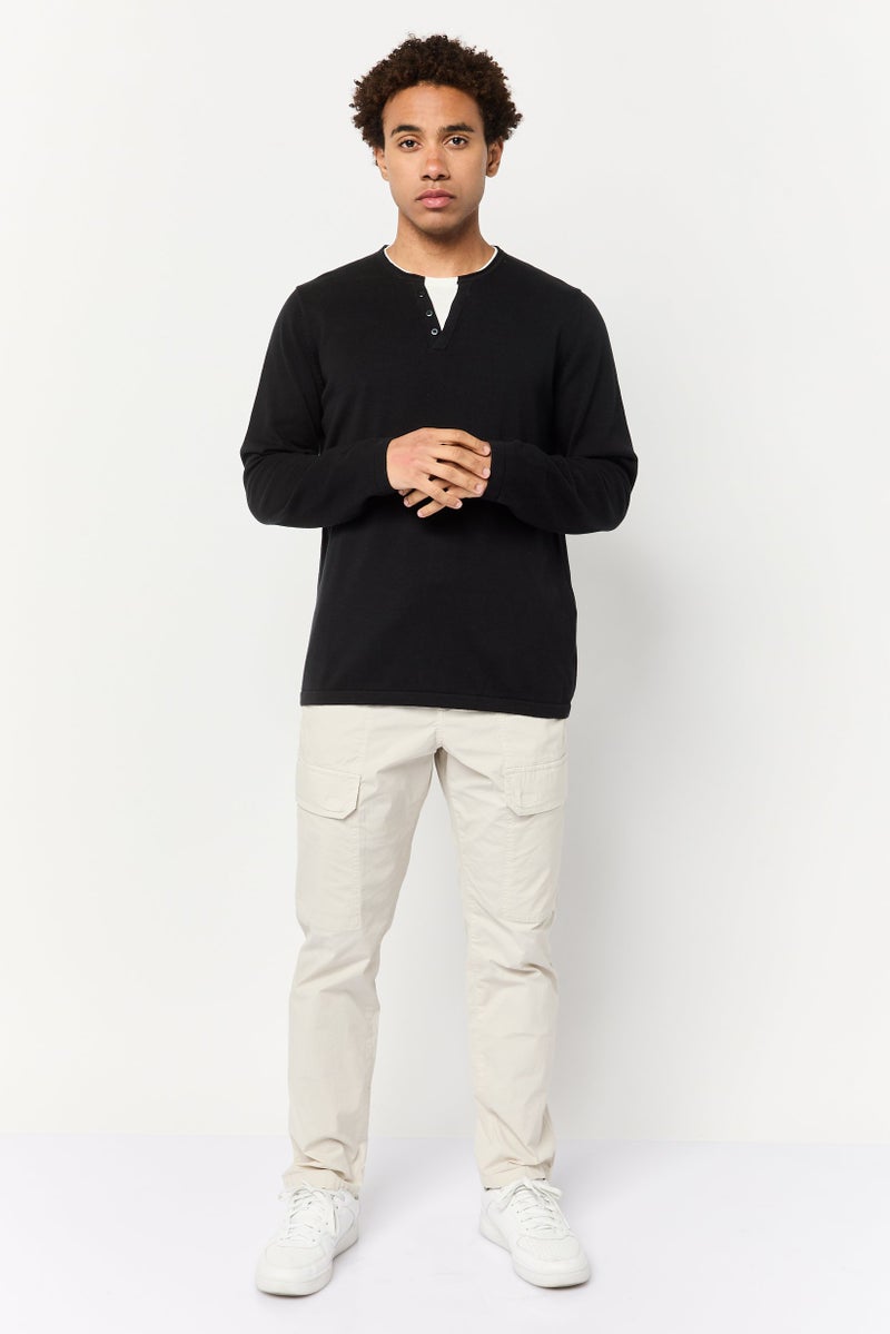 Celio Men Crew Neck Solid Sweater, Black - Image 2