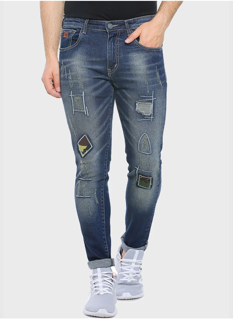 Campus Sutra Distressed Slim Fit Jeans