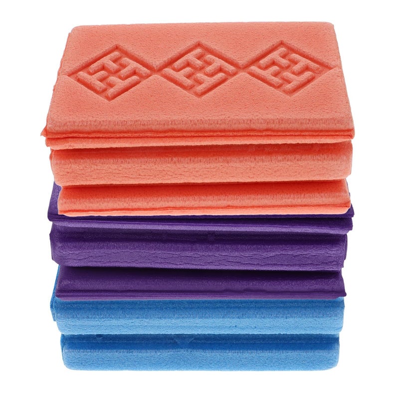 Waterproof Outdoor Picnic Blanket Foldable Camping Mat Beach Park Hiking Mat with Foam Pad - Image 2