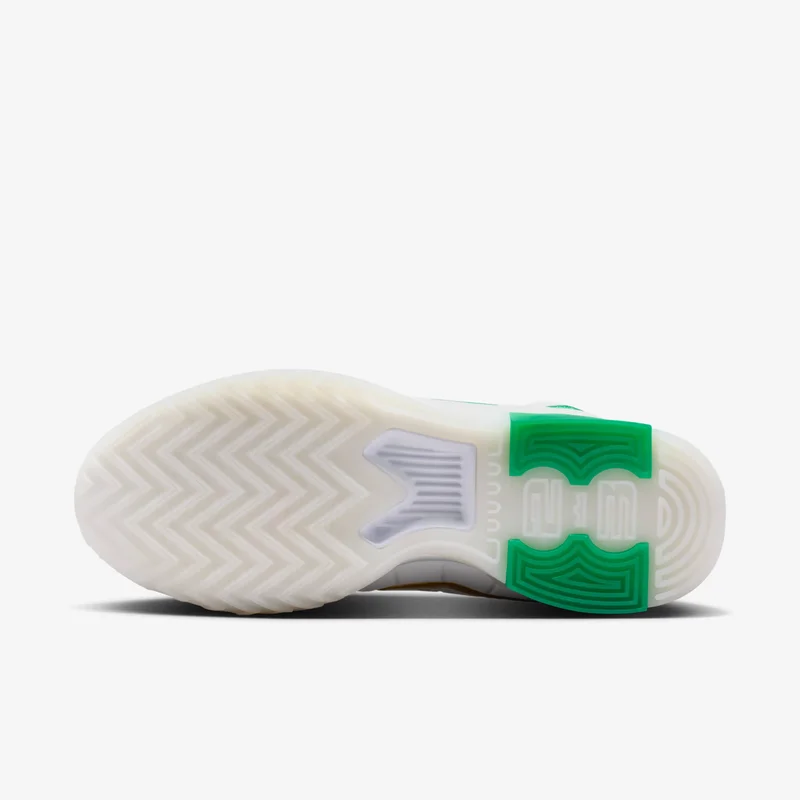 نايكي حذاء ليبرون ويتنس  لكرة السلة للرجال