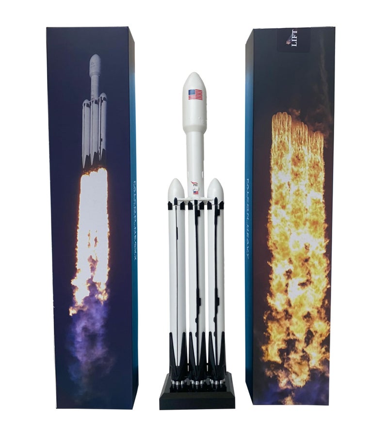wltk Space X Falcon Heavy 1233 Diecast Rocket Model - Image 2