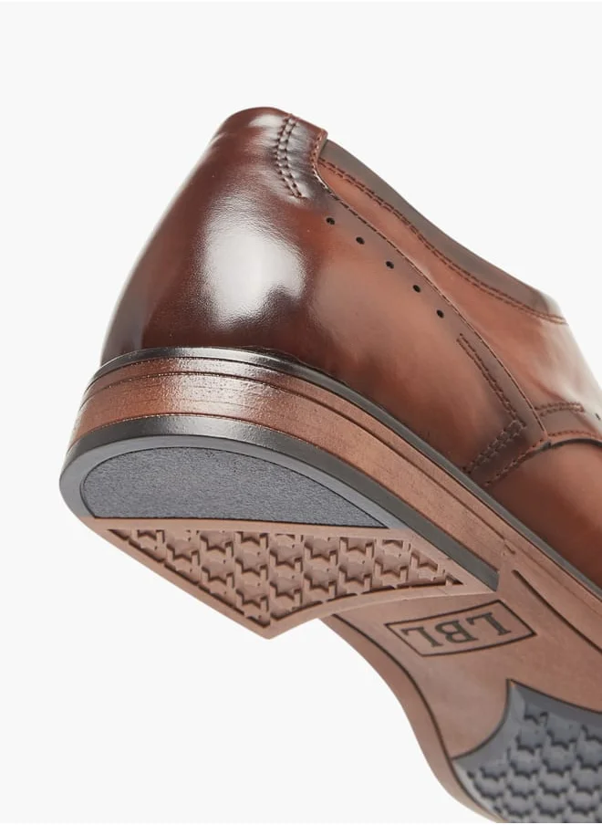 ال بي ال من شو اكسبرس Mens Solid Derby Shoes With Lace-Up Closure