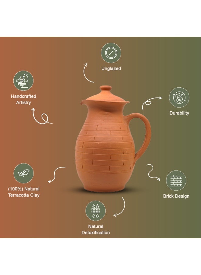 ارك إبريق طيني غير مطلي من ARK Dirtique | إبريق مياه تيراكوتا مصنوع يدويًا | صديق للبيئة | بتصميم الطوب | متين ومقاوم للتلف | تبريد طبيعي | غير سام وقلوي | 1000 مل - Image 4