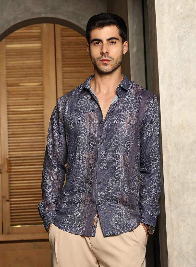 Campus Sutra Campus Sutra Men's Indigo Blue Thread-Imprint Shirt For Casual Wear | Spread Collar | Long Cuffed Sleeves | Button Closure | Shirt Crafted With Comfort Fit For Everyday Wear