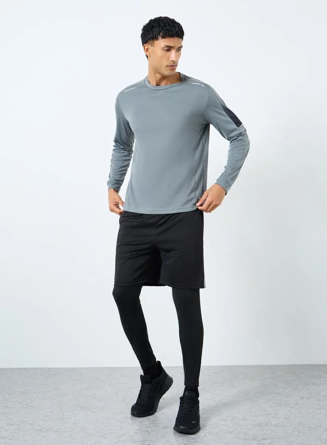 Styli Active Pack of 3 - Reflective Print T-Shirt, Shorts and Track Pants