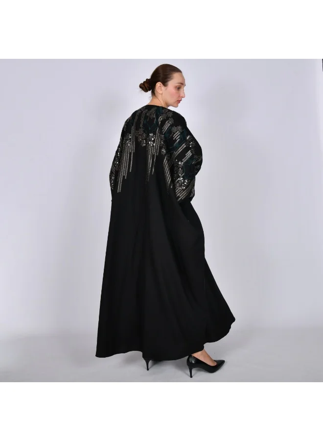 HAWRAA ABAYA Black abaya with a half-bisht and bright embroidery