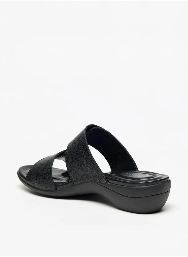 لو كونفورت Women's Textured Slip-On Sandals