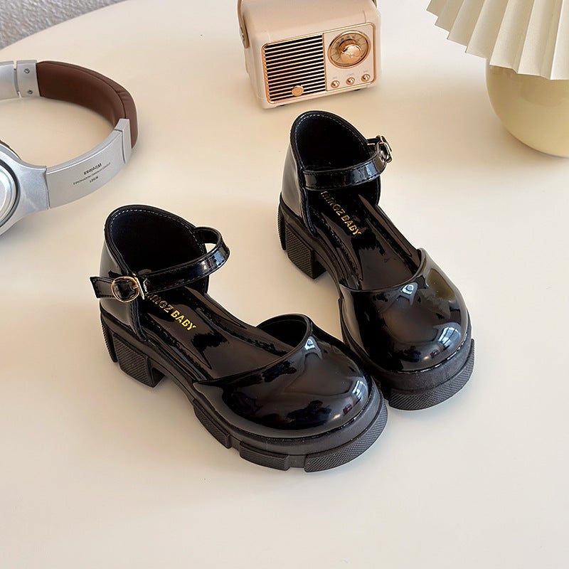 Girls' Small Leather Shoes New Kidsren'S British Style Glossy Flats Baby Soft Sole Performance Princess Shoes - Image 4