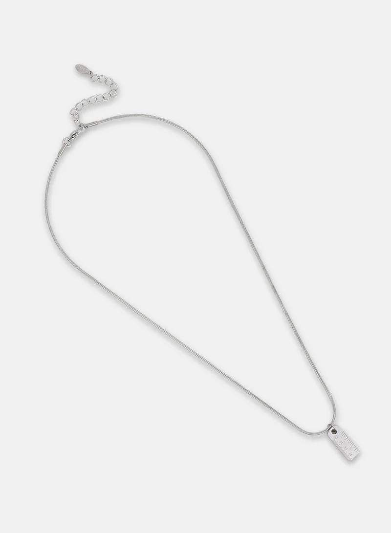 SOHI Scale Multi-Layer Artificial Necklace Jewellery