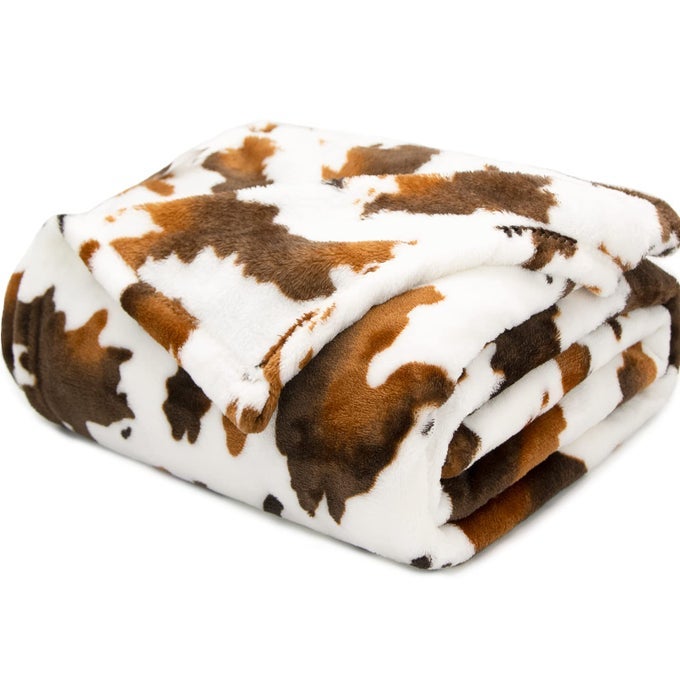 SMALL BLANKETS FOR KIDS CUTE SOFT COW PRINT FLEECE THROWS BROWN WHITE COZY DECOR FOR CRIB STROLLER CAR SEAT COUCH LIGHTWEIGHT COZY GIFTS FOR BOYS GIRLS PLAYROOM ESSENTIALS 40X50