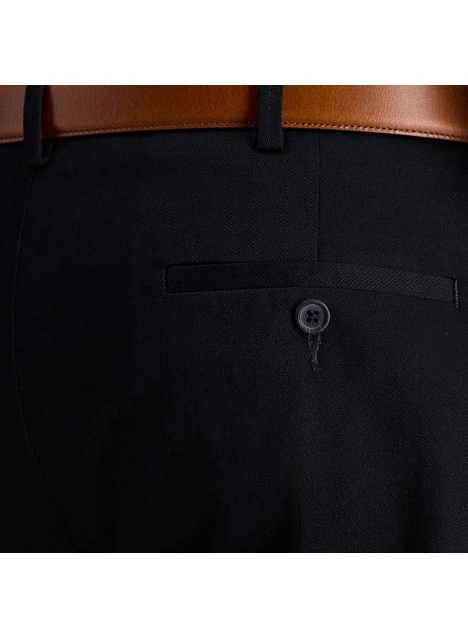 Haggar بنطال رجالي فاخر بدون تجاعيد بخصر قابل للتوسع، سادة من الأمام، بيج، 34W x 36L، أسود، 36W / 34L - Image 2