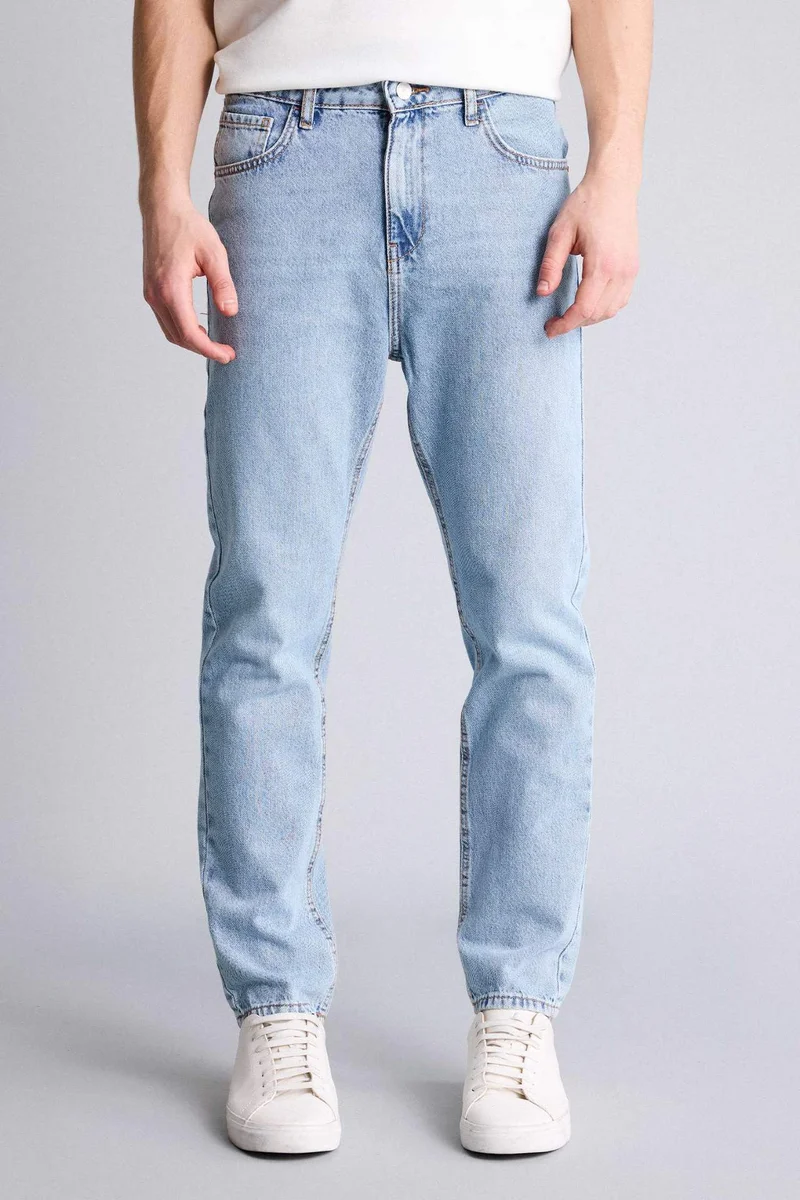 Defacto  90's Slim Fit Washed Jeans for Men | Best Price UAE