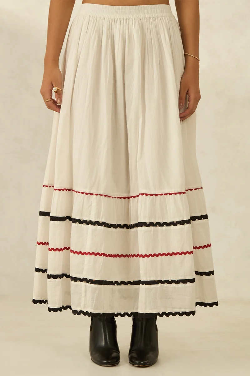 Virgio Solid Cotton Flared Lace Skirt for Women