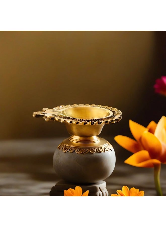 Hashcart Indian Pooja Kuber Diya Brass Diya Puja Oil Lamp [ Pack of 4 Pc ] Diya Lamp for Puja - Kutthu vilakku nilakku Deepam for Diwali Decorations - Diwali Gifts Hashcart®  - Image 3